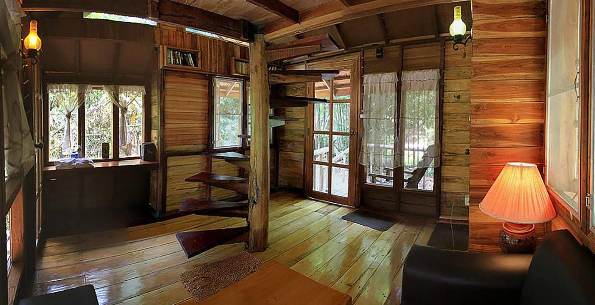 Rabeang Pasak Treehouse Resort Chiang Mai Extérieur photo